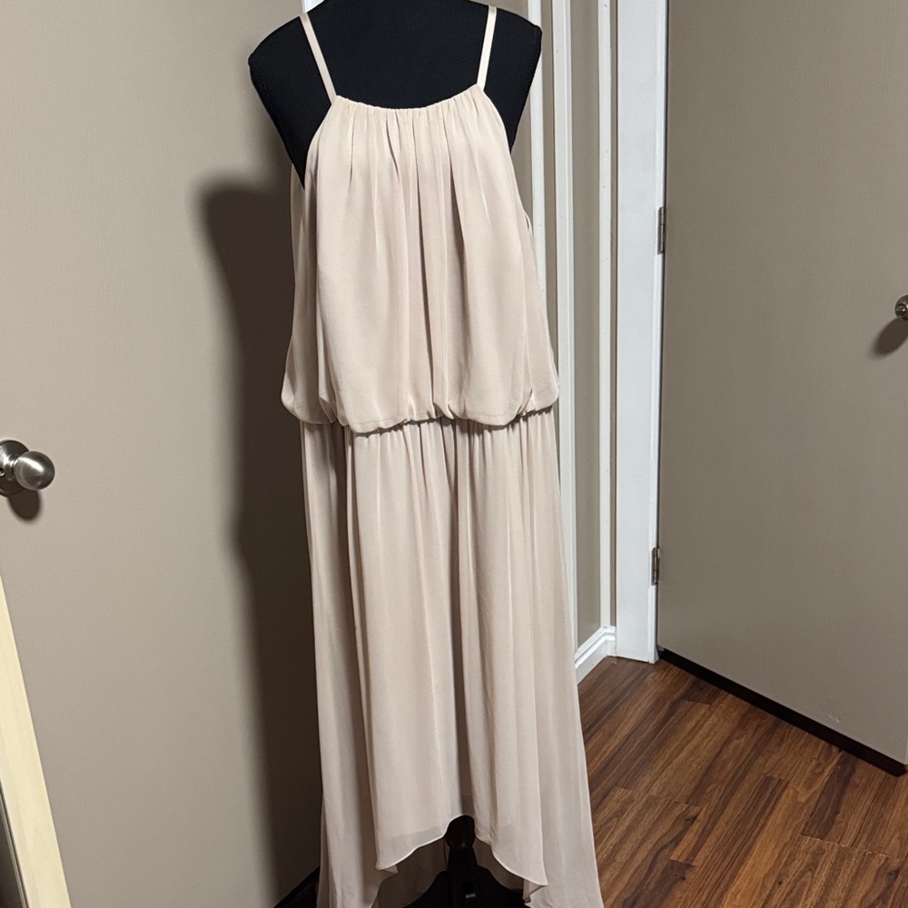 David's Bridal Blush Cream Chiffon Spaghetti Strap Wedding Dress